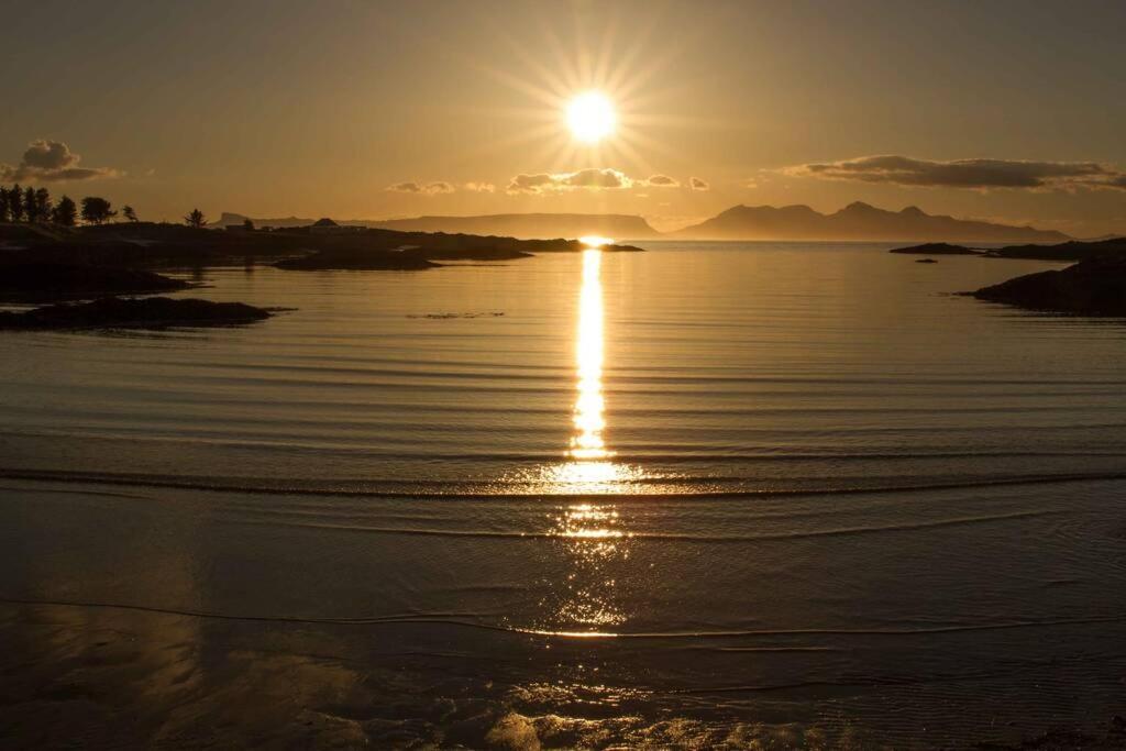 Mallaig Self Catering Apartment Екстериор снимка