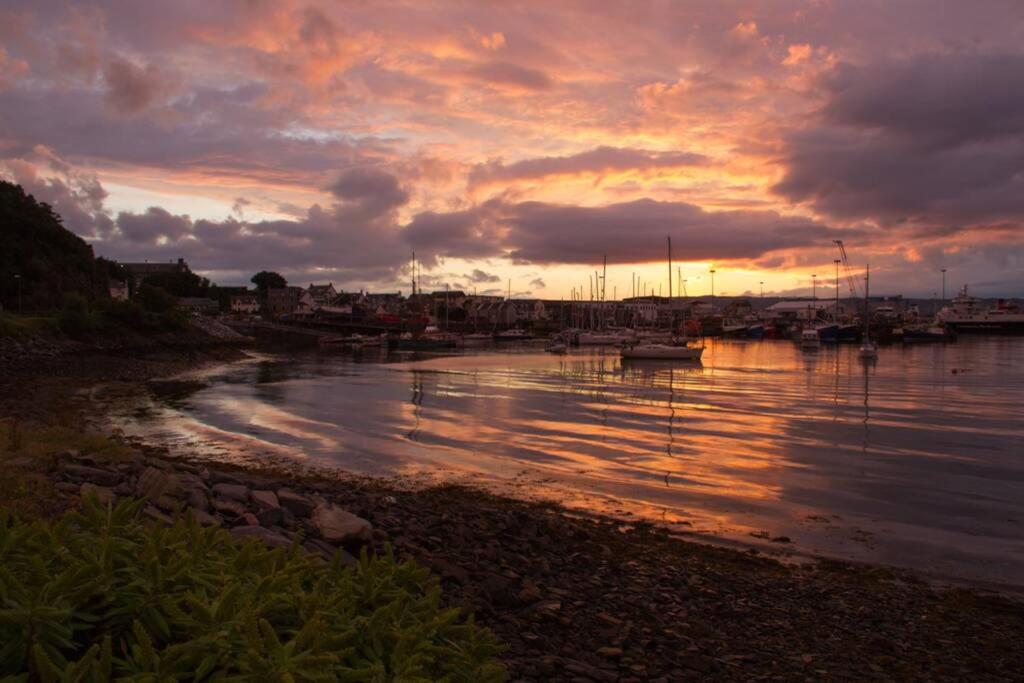 Mallaig Self Catering Apartment Екстериор снимка
